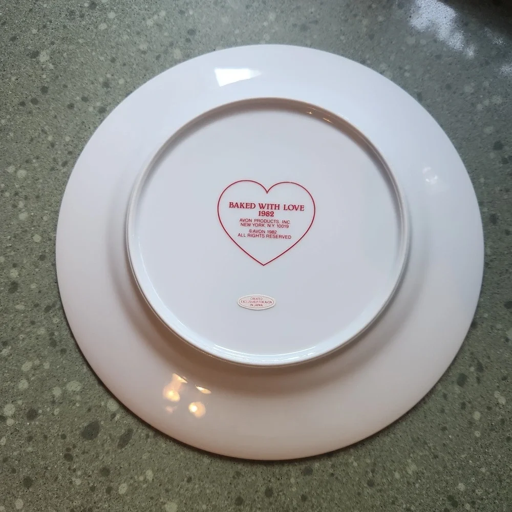 AVON Vintage 1982 Porcelain 9